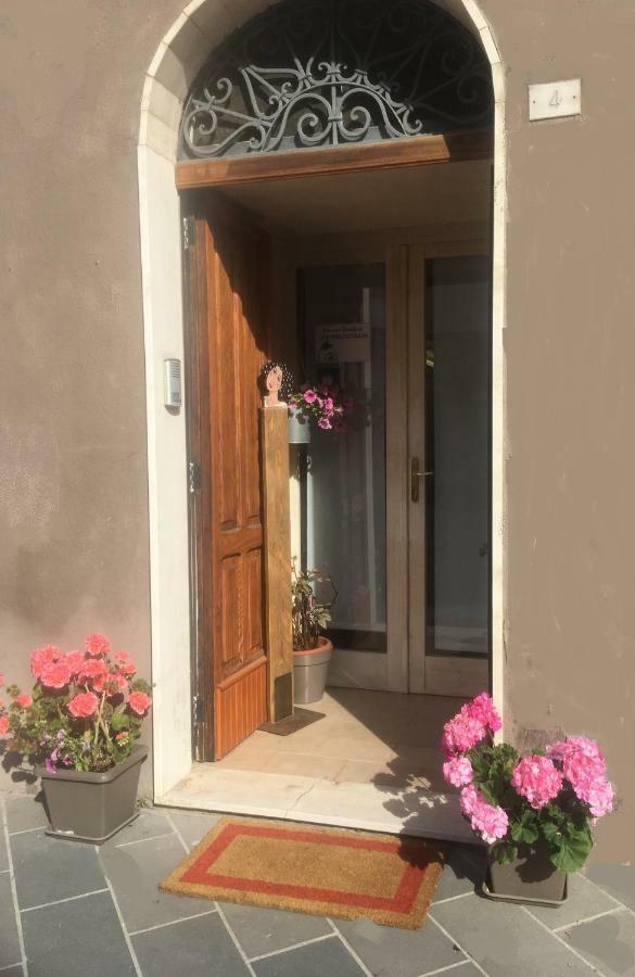 Bed and Breakfast 4 In Piazza Sorso Exteriér fotografie